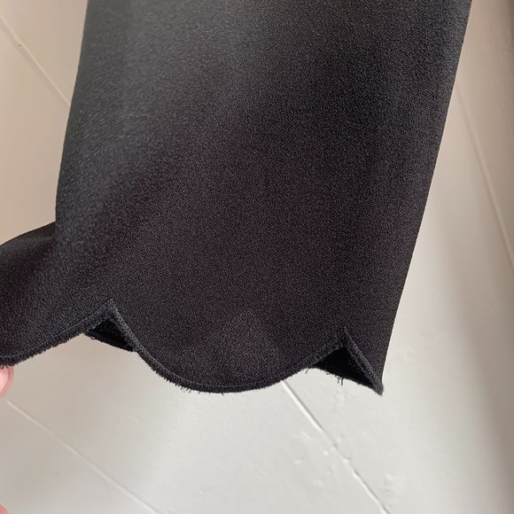 Beautiful Little Black Dress - Picture 7 of 12